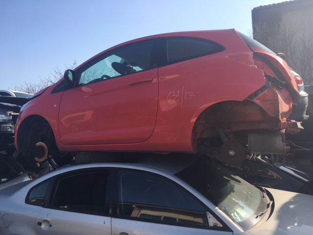 FORD KA